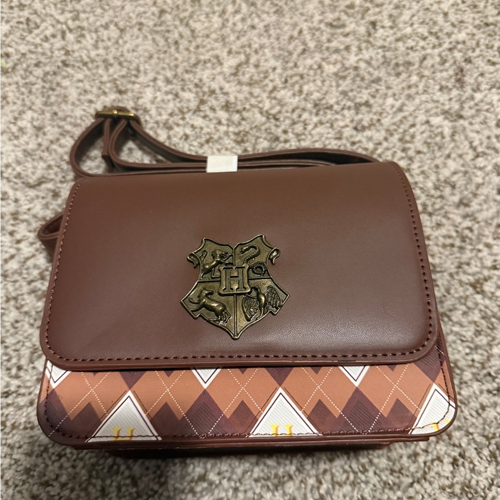Brown Hogwarts Crest crossbody Bag